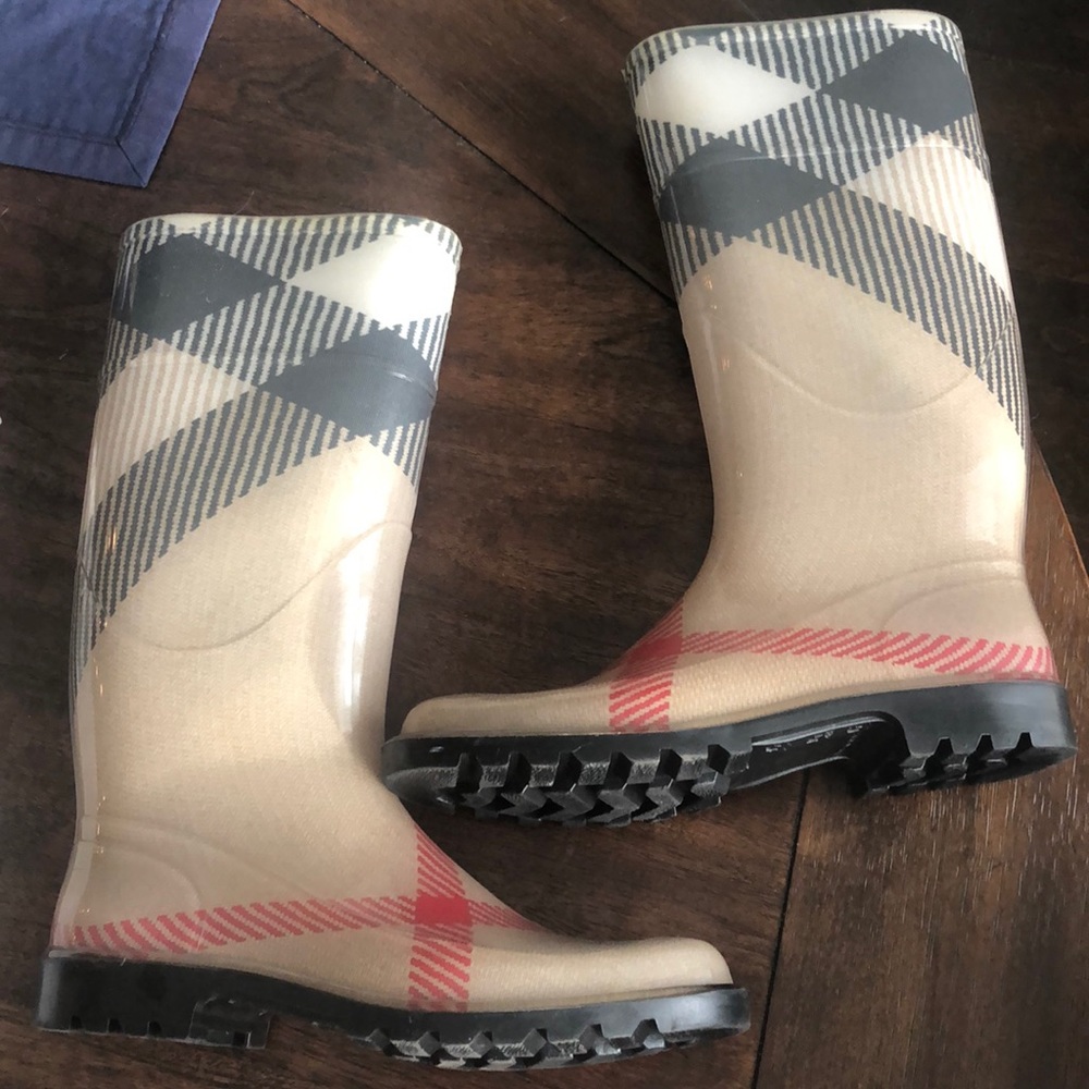 Burberry Rainboots